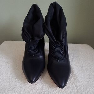 Report Signature Black Leather Ankle Boot 8.5